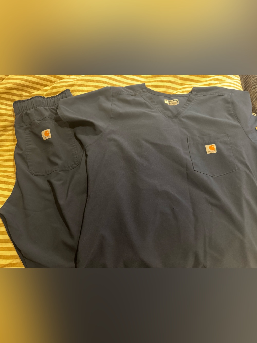 Carhartt Women’s Navy Blue Scrub Set